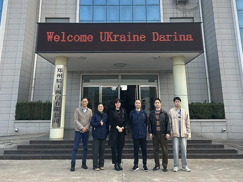 乌克兰客户来访郑州精工进行考察