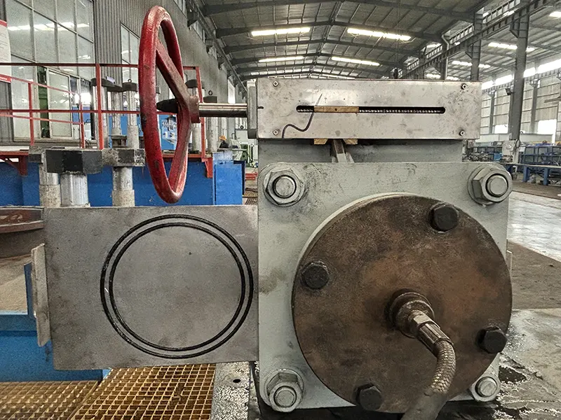 郑州精工高压盲板阀成功通过中国石油西南油气田现场验收